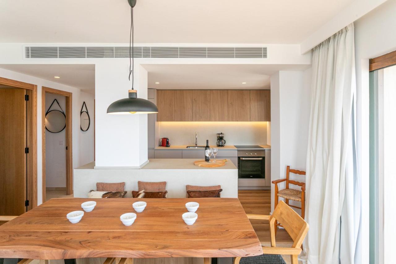 Beachfront Holiday Apartment Lotja 7 - Grupo Berna Colonia de Sant Jordi Eksteriør bilde
