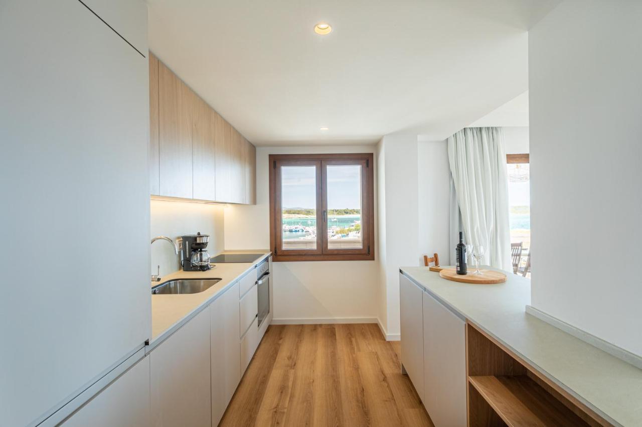 Beachfront Holiday Apartment Lotja 7 - Grupo Berna Colonia de Sant Jordi Eksteriør bilde